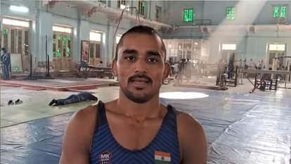 Success story of wrestler Dinesh Yadav of Varanasi