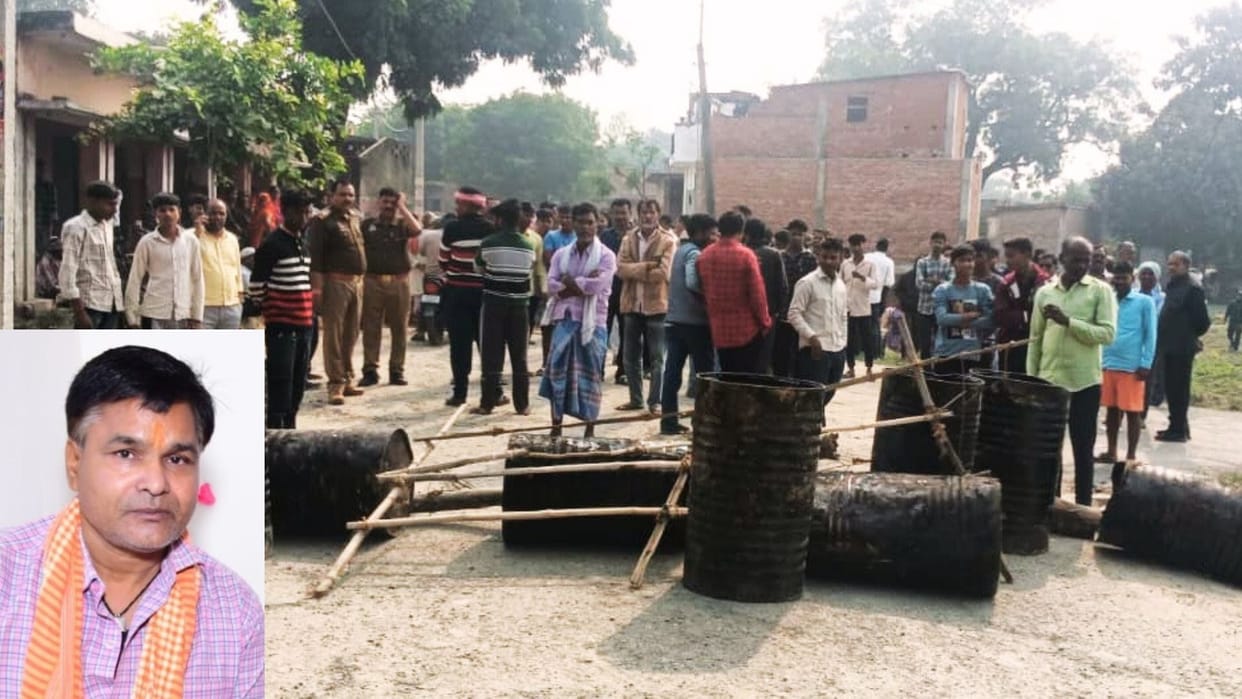 Two killed in accidents Road jam in Azamgarh demonstration driver flees with vehicle one in critical condition