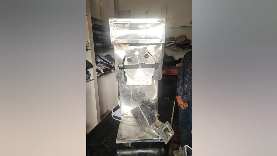 Delhi Blast Pakistani Jaish handler sent over 40 videos to Dr Umar and Muzamil to teach them how to make bombs