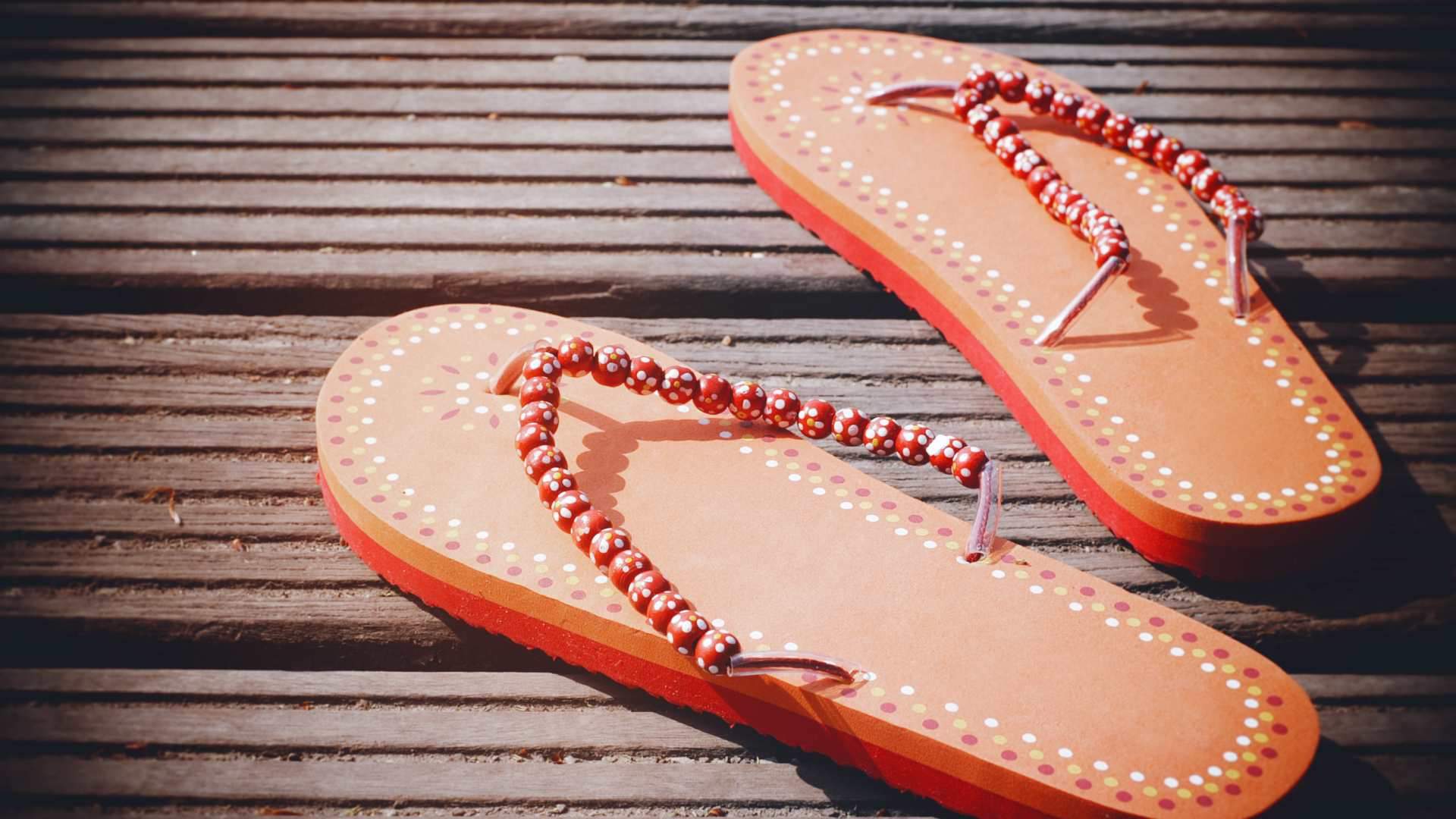 Feng Shui Tips For Bedroom Avoid Keeping These Things In Your Bedroom