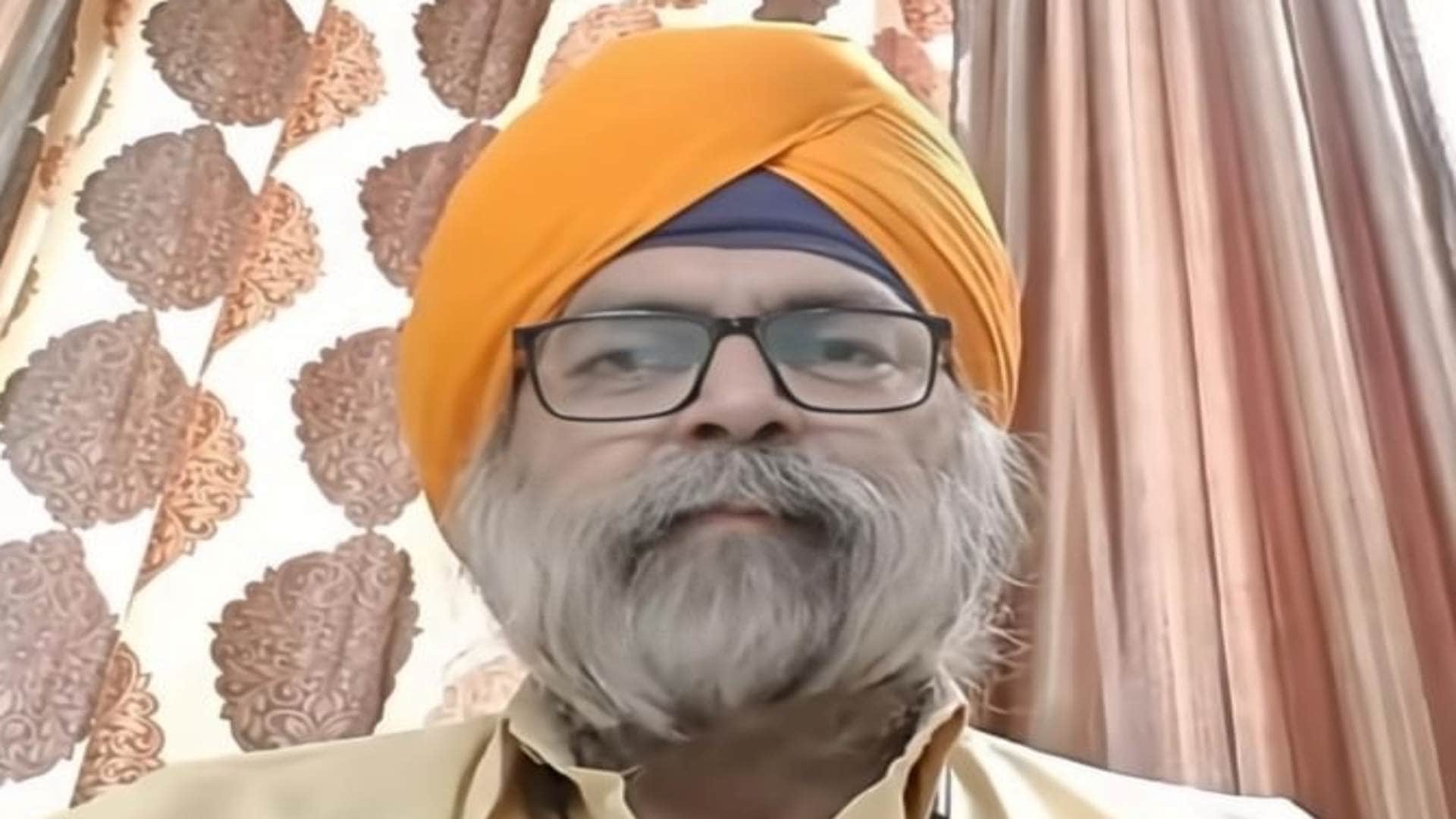 साहित्यकार एवं उद्योगपति रणजीत सिंह अरोरा।