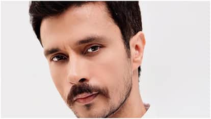 The family man 3 star cast know about them including Manoj Bajpayee Jaideep Ahlawat Nimrat Kaur Jugal Hansraj