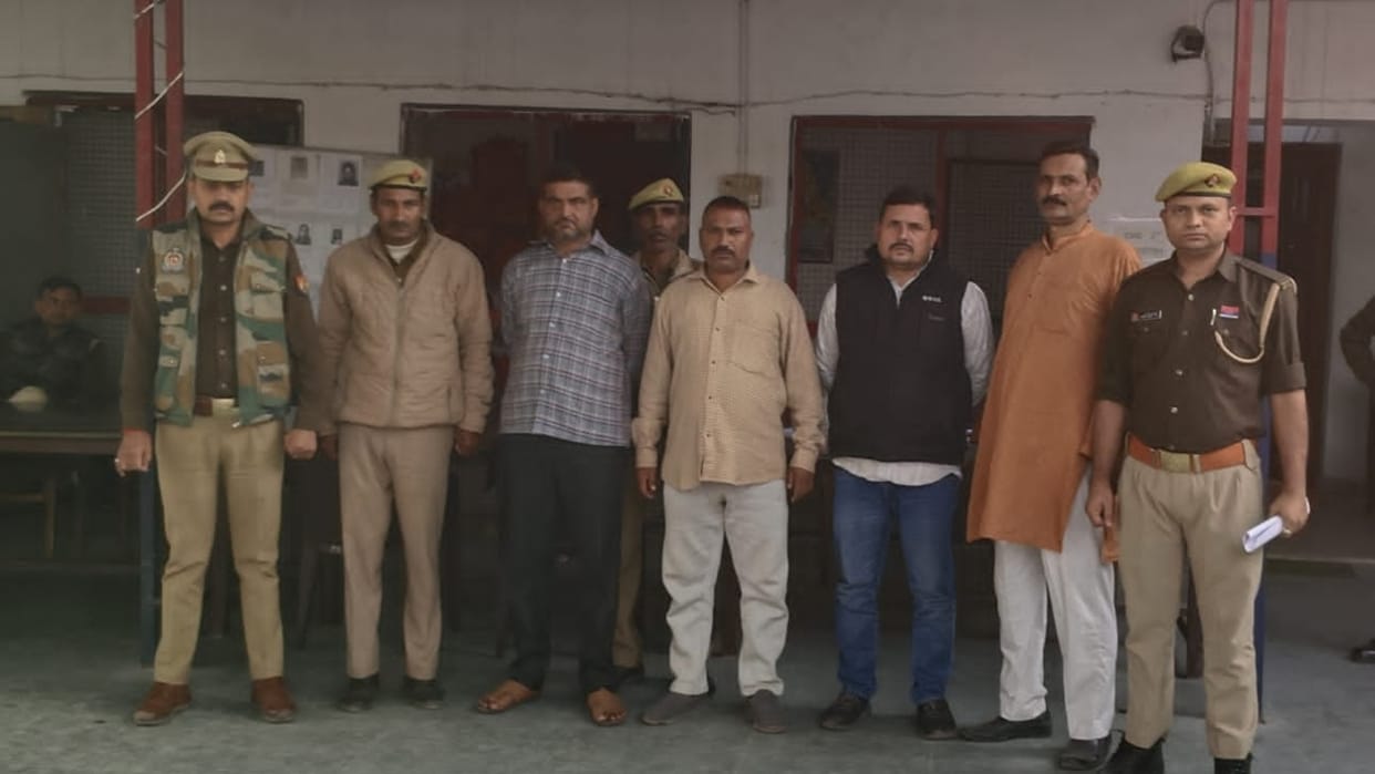 Four accused of mixing urine in girl students water bottles sent to jail in Bareilly