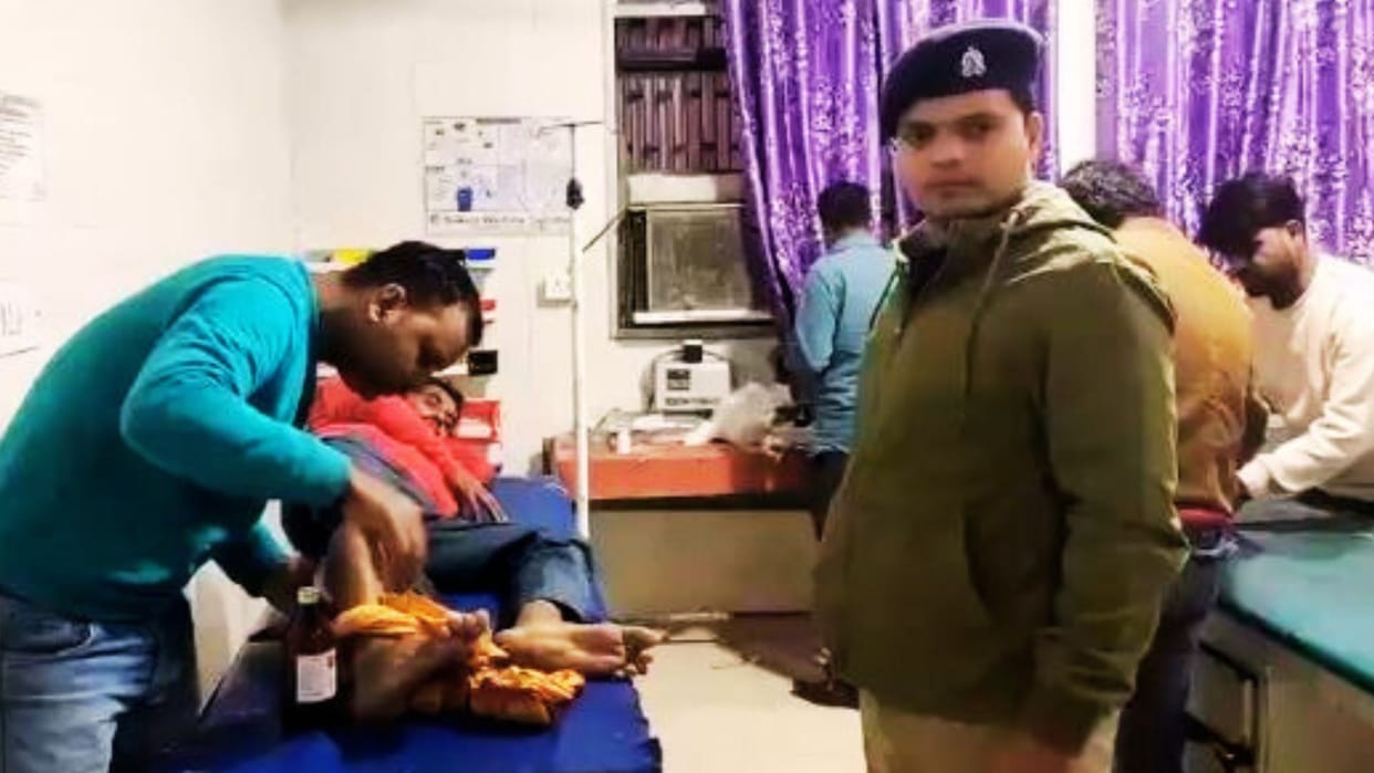 encounter in Mau Two thieves arrested committed theft in Sarafa and Public Service Center sent to jail