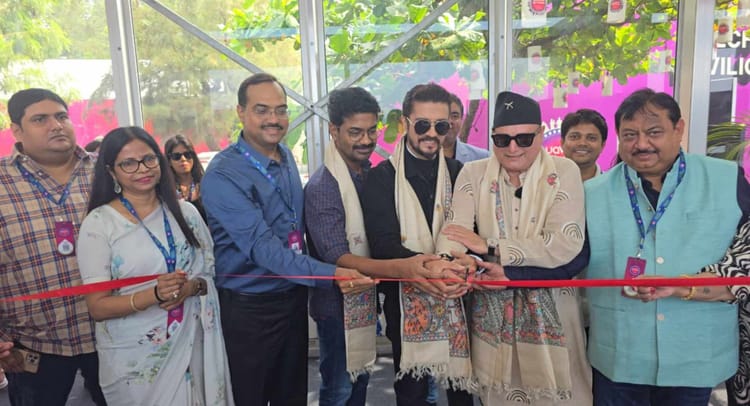 Bihar: बिहार फिल्म निगम का पवेलियन IFFI 2025 में बना आकर्षण का केंद्र, निवेशक और फिल्मकार ने दिखाई गहरी रुचि