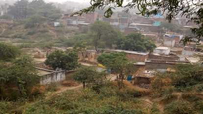 Encroachment in historical fort complex of Hathras