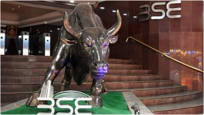 Mcap of 7 of top-10 most valued firms surges Rs 1.28 lakh cr; RIL, Airtel biggest gainers