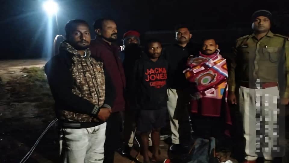 पुलिस की गिरफ्त में आरोपी