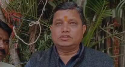 ujjain hospital dead body kept outside insensitivity incident