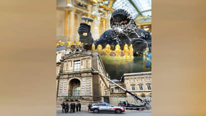 When a ruler created an entire department to loot museums