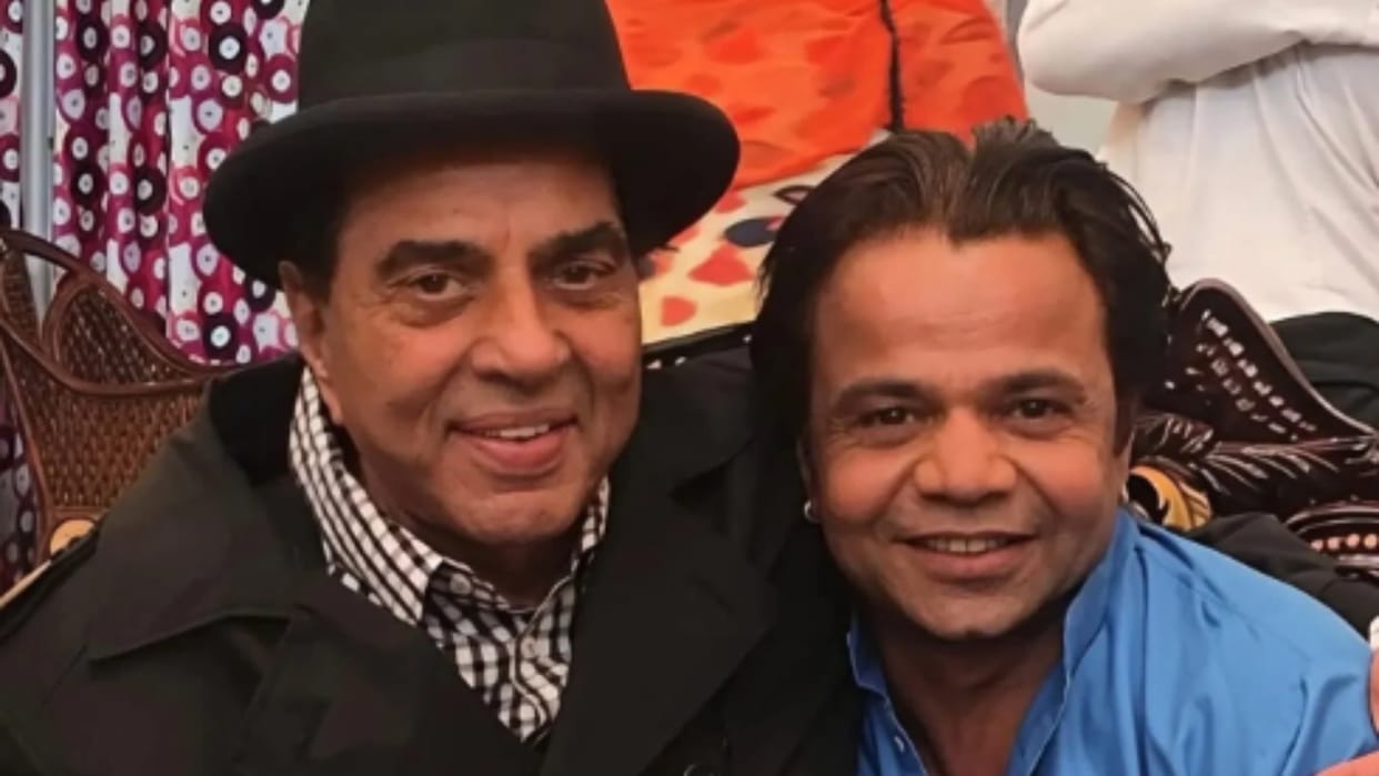 Rajpal Yadav gets emotional remembering actor Dharmendra