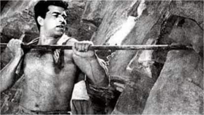 Dharmendra Death: Film Historian Dilip Thakur talks about Dharmendra Personal Professional actor family Movies