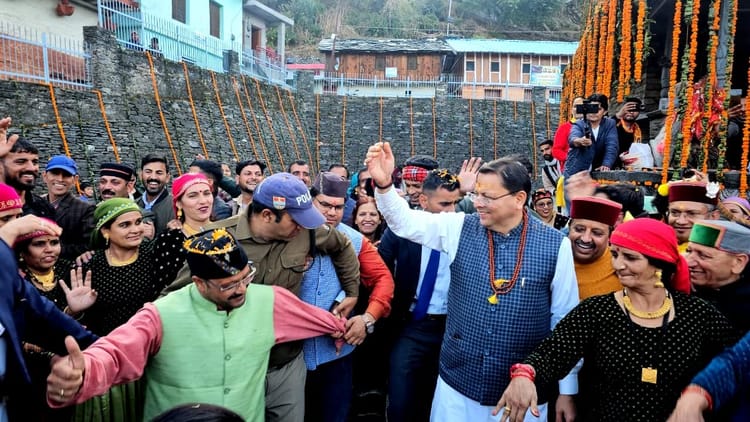 लाखामंडल पहुंचे सीएम धामी: महादेव की पूजा अर्चना की, कहा-हनोल मास्टर प्लान धार्मिक धरोहर को मजबूती देगा