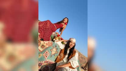 OPPO Find X9 review in hindi 50mp camera 7025mAh battery 50W AIRVOOC charging details