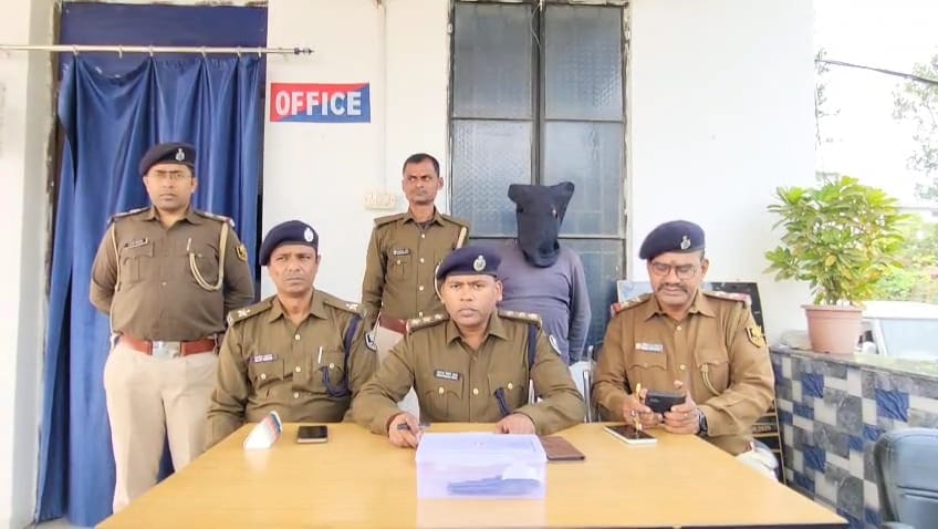 Bihar Gopalganj News Husband got his wife murdered by giving contract