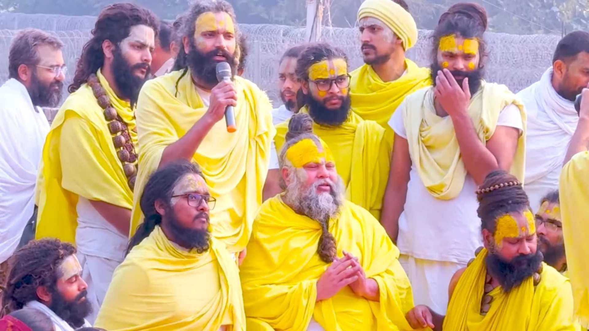 Premananda Maharaj narrated the story of Lord Narayana and Goddess Lakshmi Interesting Story