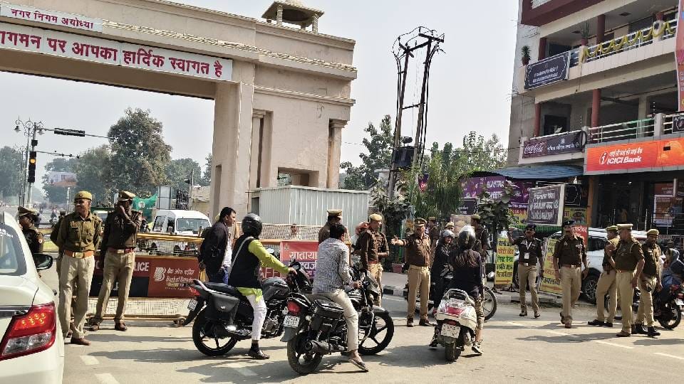 Devotee thrilled to see divine of Ayodhya adorned with flag hoisting ceremony ATS-NSG took charge for security