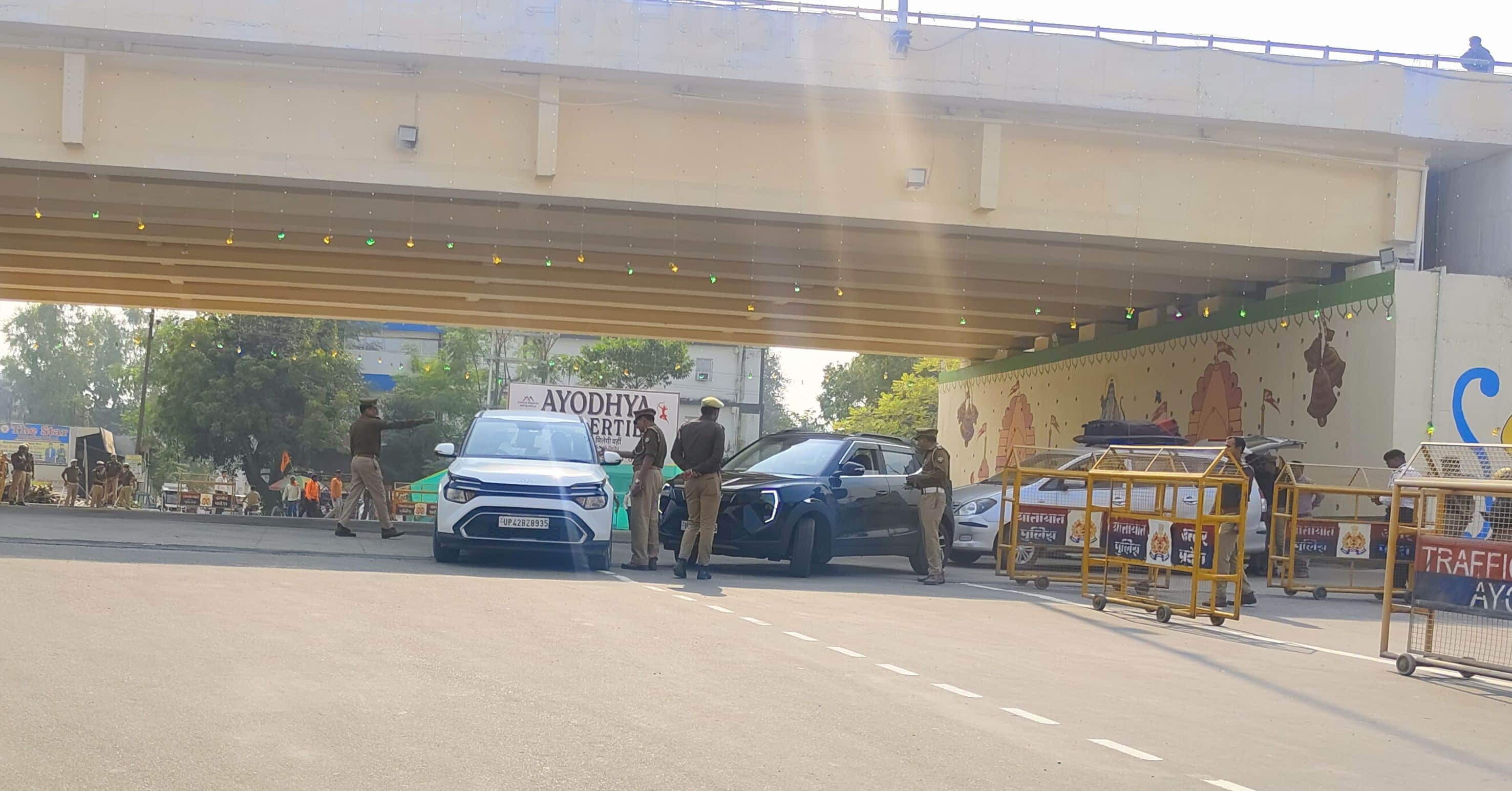 Devotee thrilled to see divine of Ayodhya adorned with flag hoisting ceremony ATS-NSG took charge for security