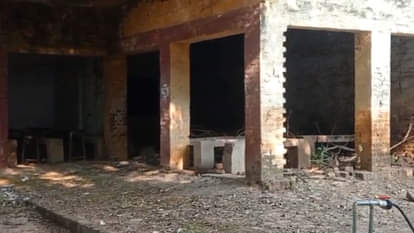 Kanpur: Despite receiving 75 Percent funding, aided schools refuse to improve their conditions