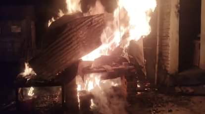 Bihar Saharsa News: A massive fire broke out in a shop located in Mahisi police station area.