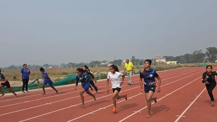 Bihar: खेलो इंडिया के मंच पर चमकने को तैयार सारण की बेटियां, अस्मिता डिस्ट्रिक्ट एथलेटिक्स में दिखाया दमखम