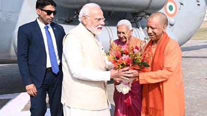 Ram Temple flag hoisting: Modi emerged with the tricolor in one hand and the saffron flag in the other, bowin
