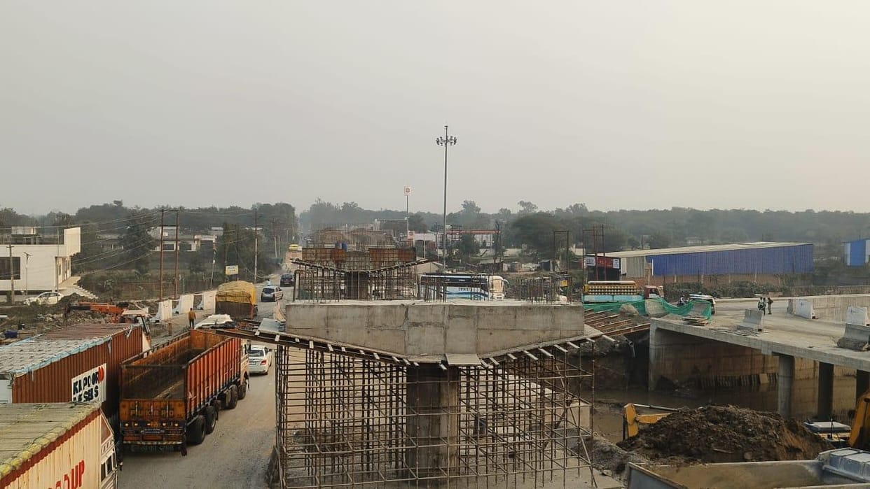 Jhansi: 60 percent work of three-tier highway on Gwalior-Shivpuri bypass completed