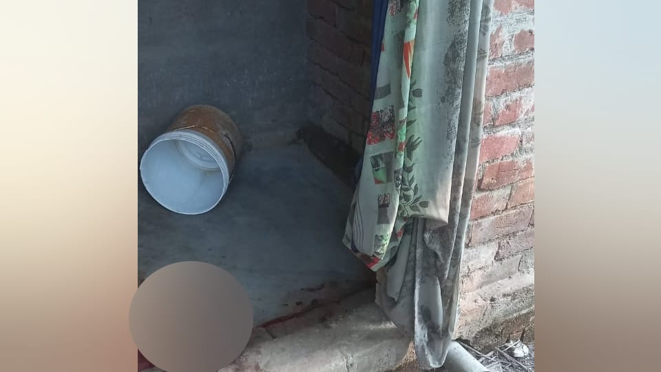 Newly married woman murder in bathroom Lover killed him gorakhpur Shivani and Vinay had affair for three years