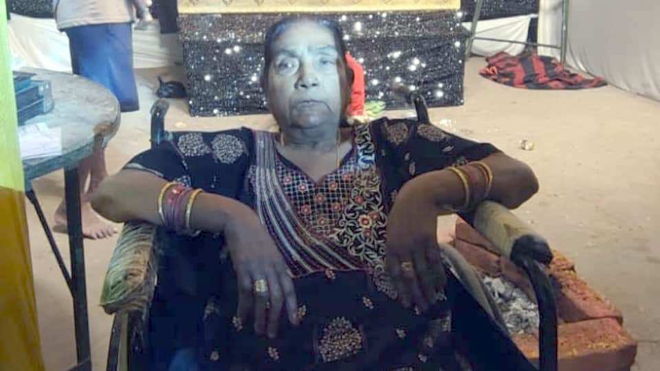 Gorakhpur Double Murder: Nephew-Shot Video of Rajat Dancing Amid Cash Exposes Shocking Truth