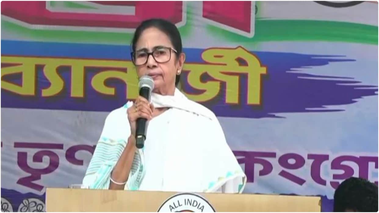 West Bengal Politics: After decades stage is set for a political battle over the Muslim vote bank in Bengal