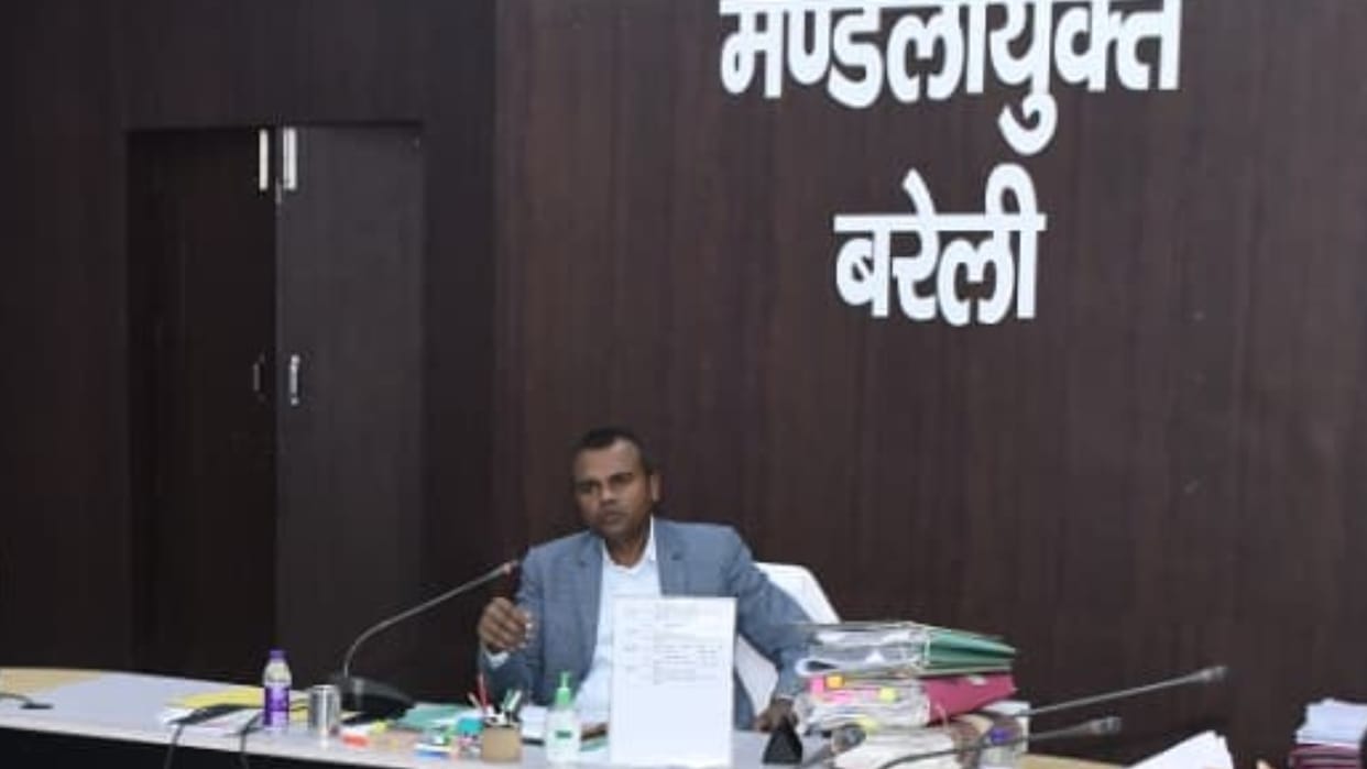 administration will search for Bangladeshi infiltrators by taking along experts from Tripura in Bareilly