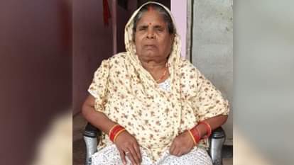 Mother died in old age home Son says nephew getting married bringing body home will be bad omen in jaunpur