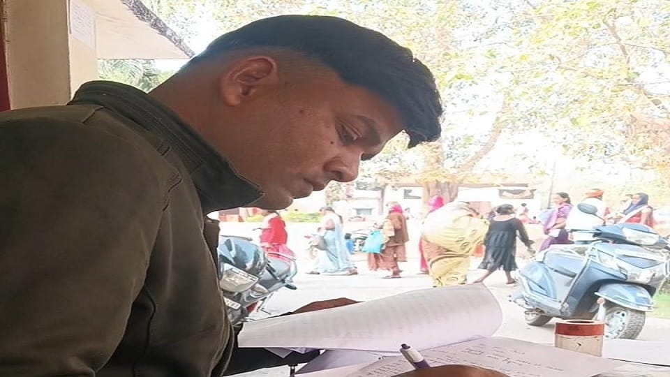 पुलिस मामले की जांच में जुटी