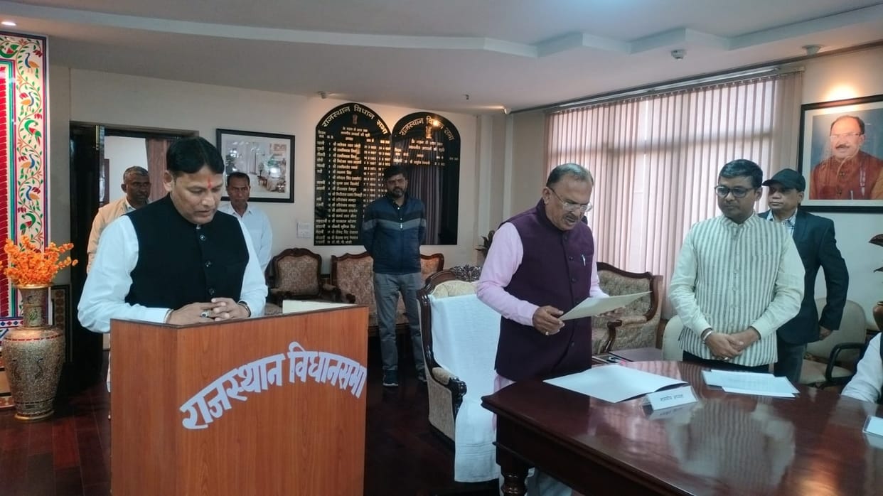 Pramod Jain Bhaya Takes Oath as Anta MLA, Warns of Protest Over Urea Shortage in Baran