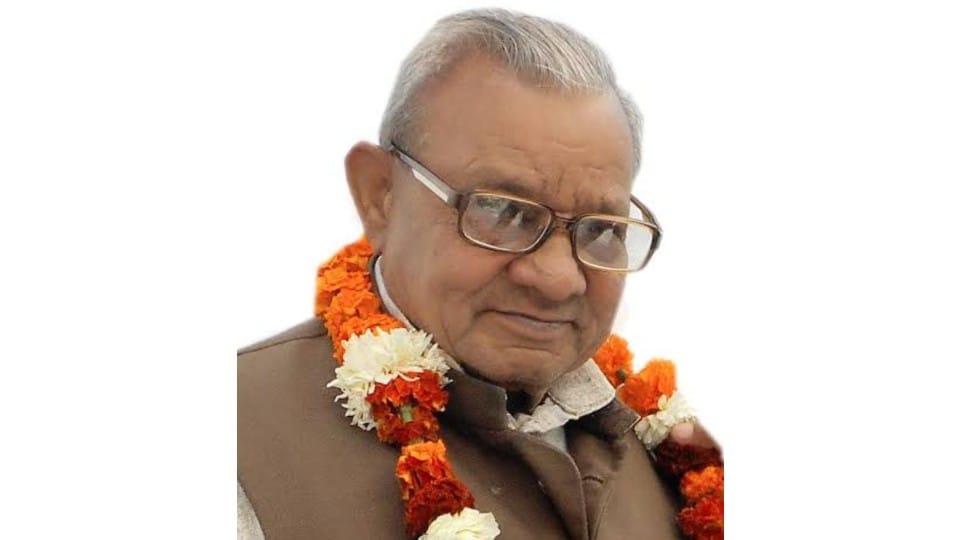 Former MLA Dr. Ram Singh passes away at Aligarh Deendayal Hospital