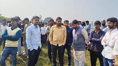 dead body of a teenage girl found 200 meters away from her grave in lakhimpur kheri