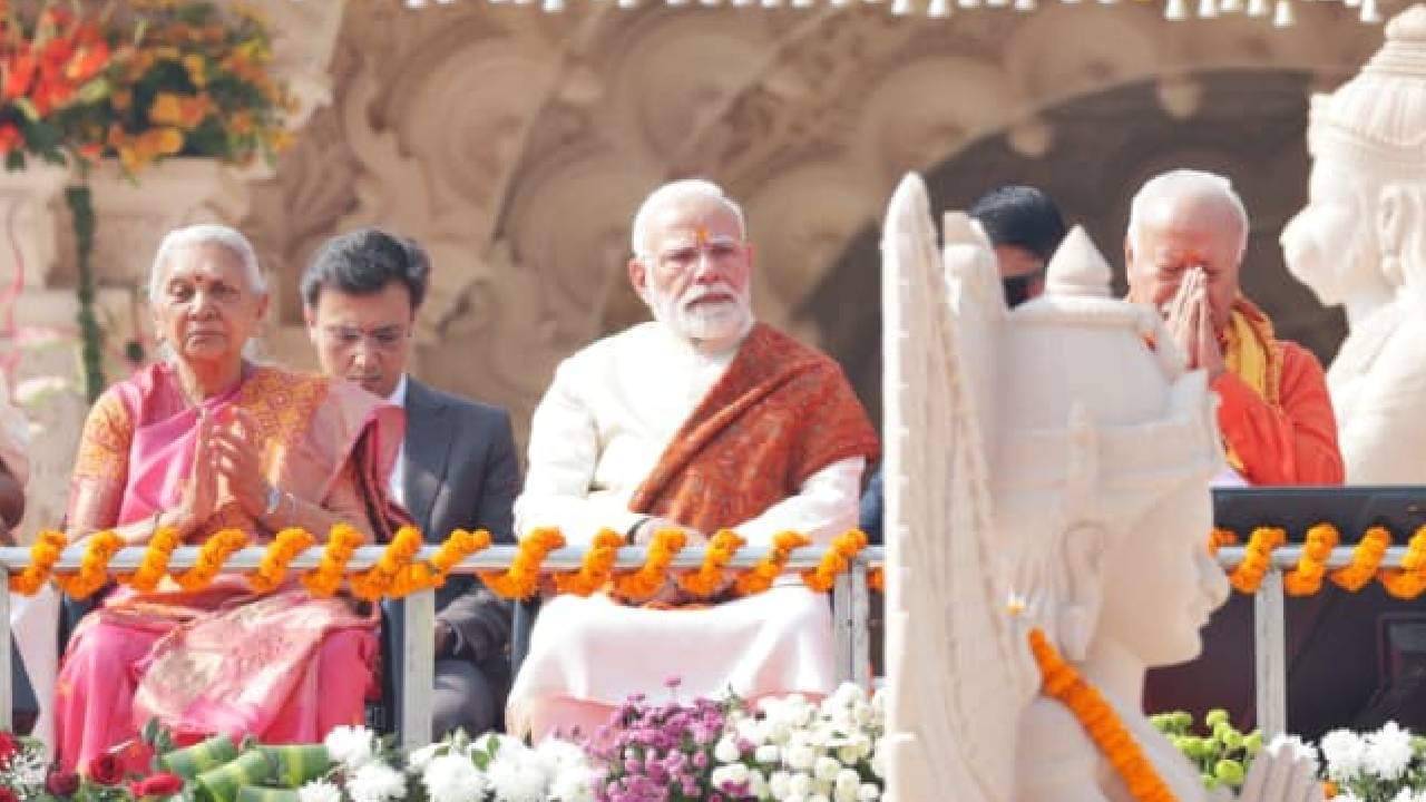 PM Modi to Hoist Flag at Auspicious Muhurat Know the Details of the Flag’s Color and Symbol