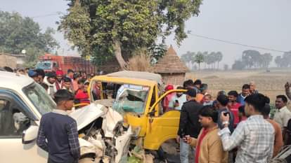 Bihar Accident: School van and Scorpio collide, several children injured news in hindi