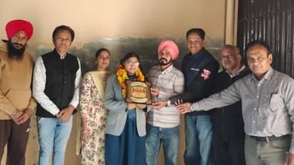 Barnala Sports and Social Welfare Club felicitated Sukhjeet Kaur who won gold medal in Air Shooting