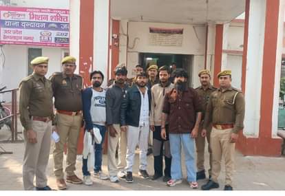 Five cow vigilantes, including the well-known Daksh Chaudhary, were arrested.