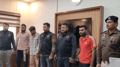 बल्लभगढ़ के सीही रोड गेट के पास रोहित कंसल से 25.33 लाख रुपये की लूट के मामले को क्राइम ब्रांच ने सिर्फ 24 घंट