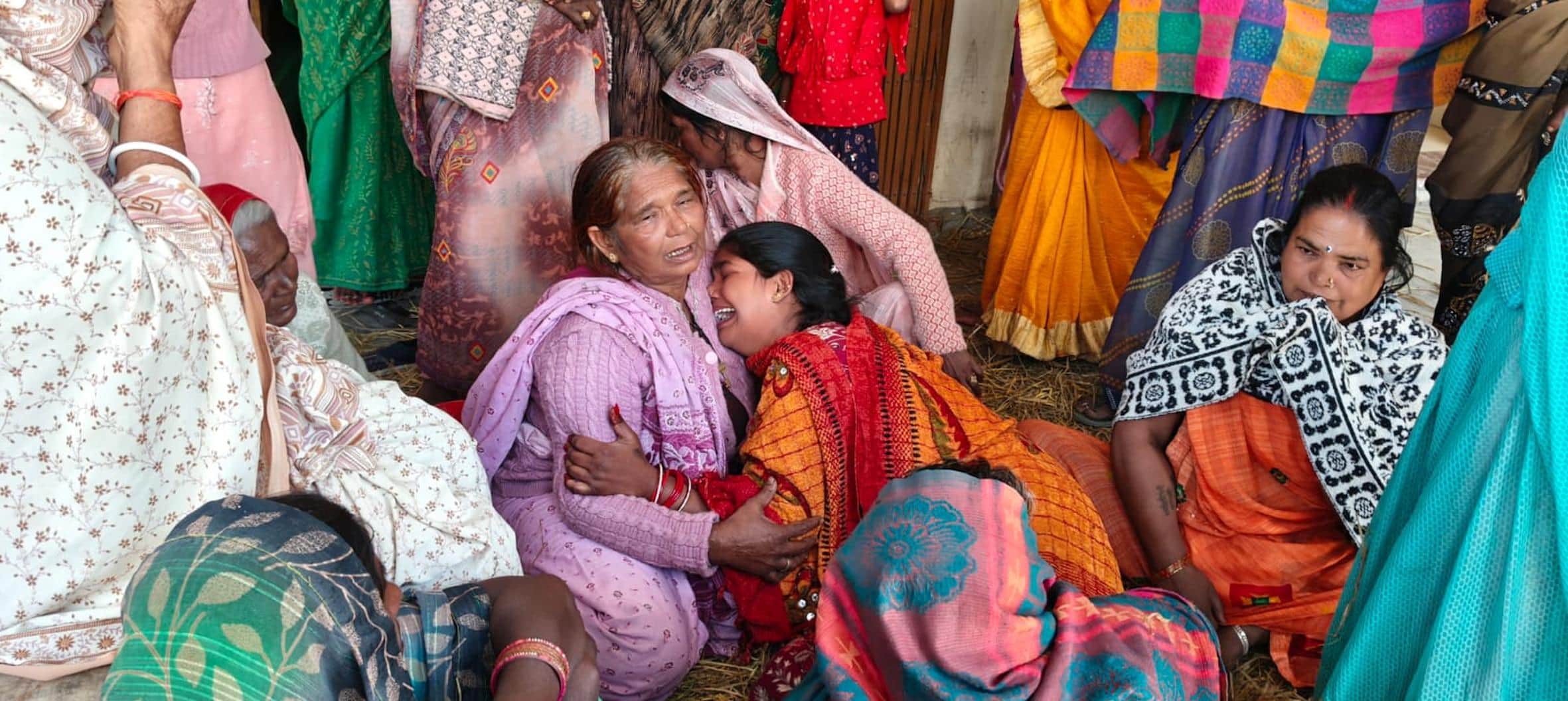 UP car accident: Colleagues on duty shed tears, saying they will never forget this trauma