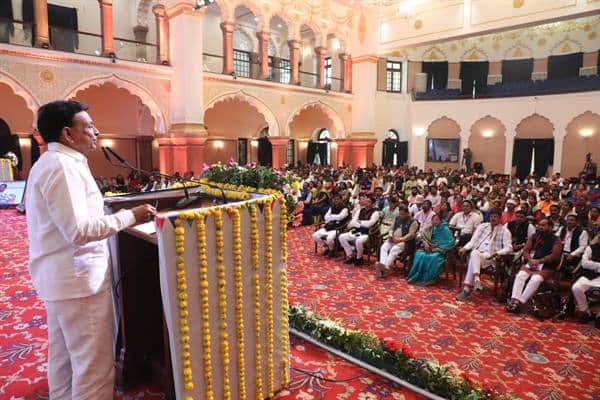 डिप्टी सीएम जगदीश देवड़ा