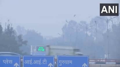 Air Pollution News Delhi's AQI remains very poor today