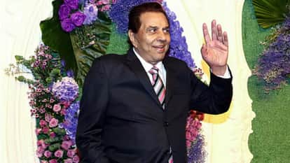 dharmendra prayer meet deol family arrangements hema malini esha deol details tributes 2025