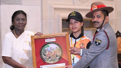 Assam Rifles initiative: Students National Integration Tour met President