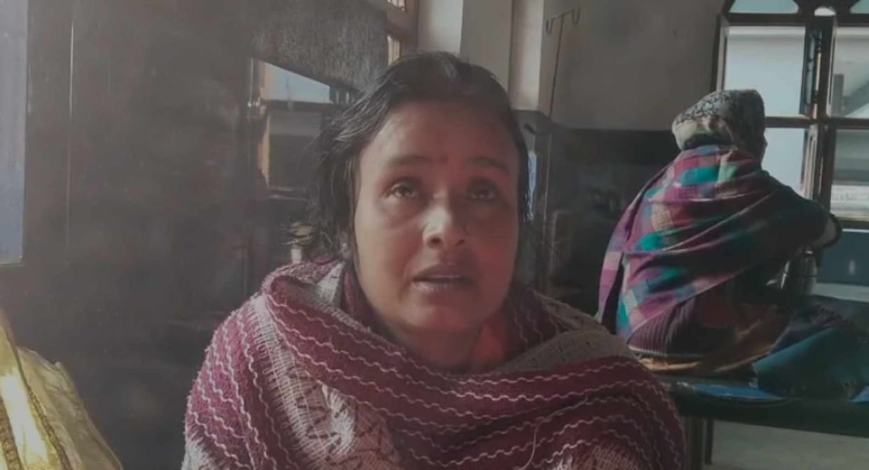 Tragic accident in Vaishali, high speed dumper hits two girl students, villagers block road