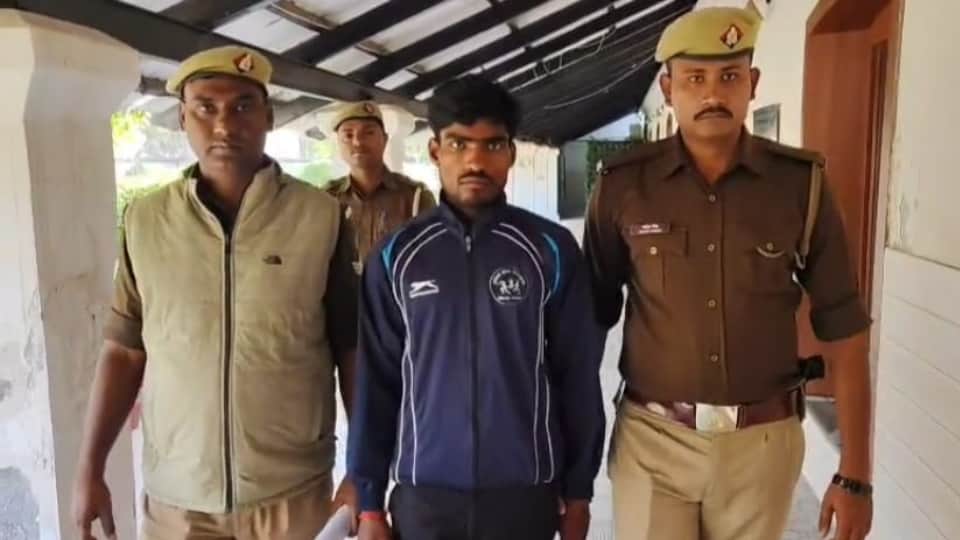 Newly married woman murder in bathroom Lover killed him gorakhpur Shivani and Vinay had affair for three years