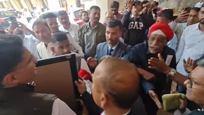 Uproar in presence of Congress in-charge Sachin Pilot district president accused of selling tickets in Dhamta