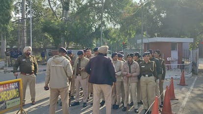 PU Bachao Morcha protest today ITBP jawans deployed at PU gate